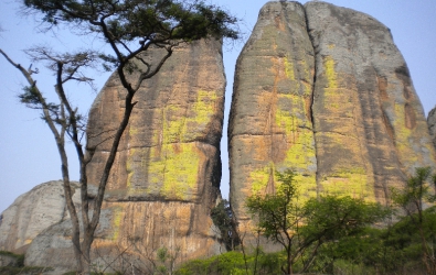Rocks at Pungo Andongo